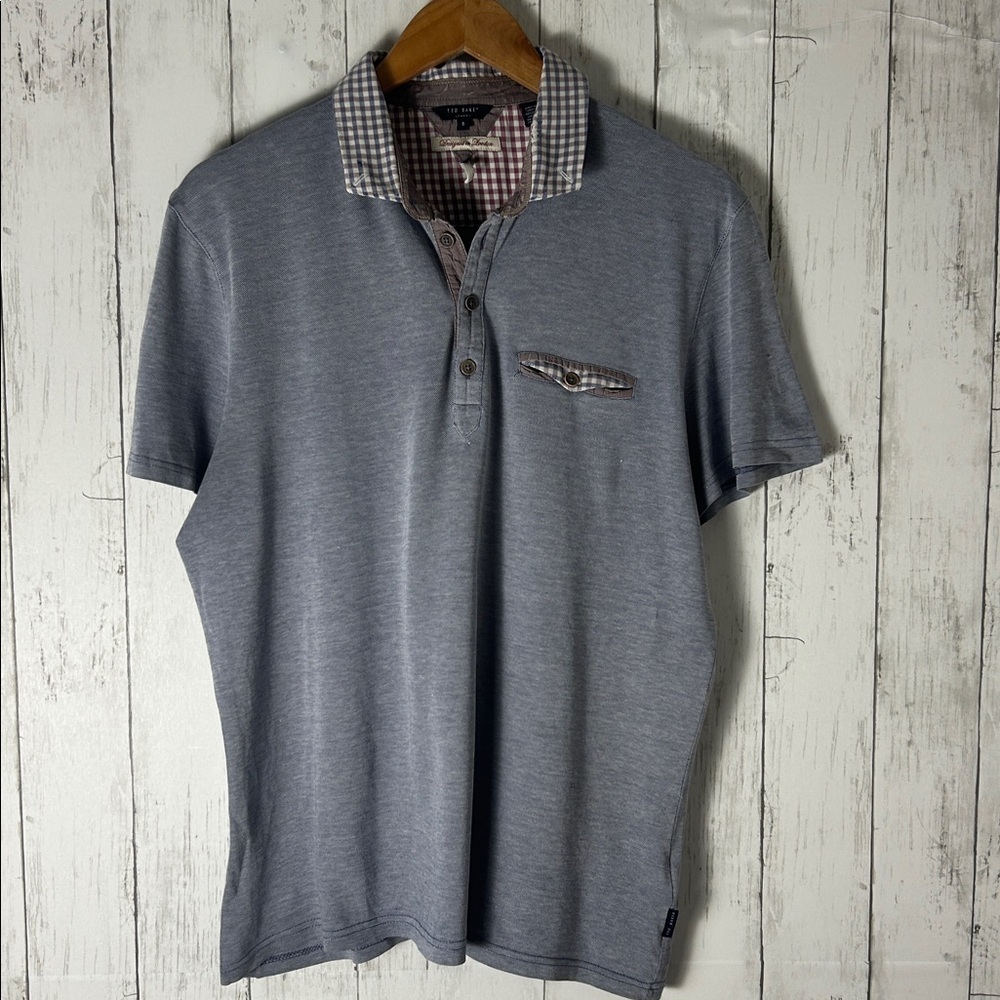 Ted Baker polo Shirt with Gray and Purple Accents men’s size 5 checkered collar